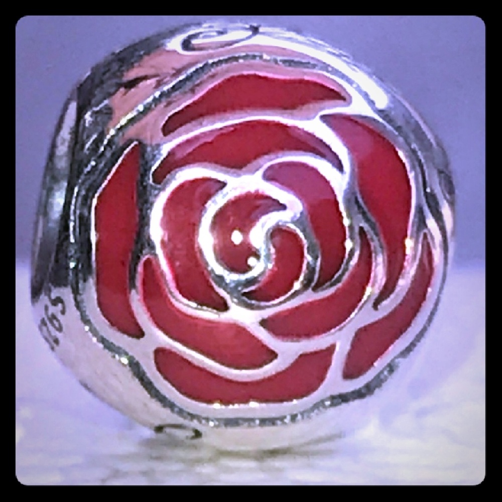 Pandora Disney charm Belles Rose